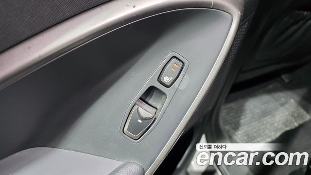 Hyundai Santafe 2016 — photo 18