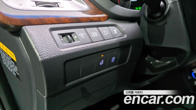 Hyundai Santafe 2016 — photo 19