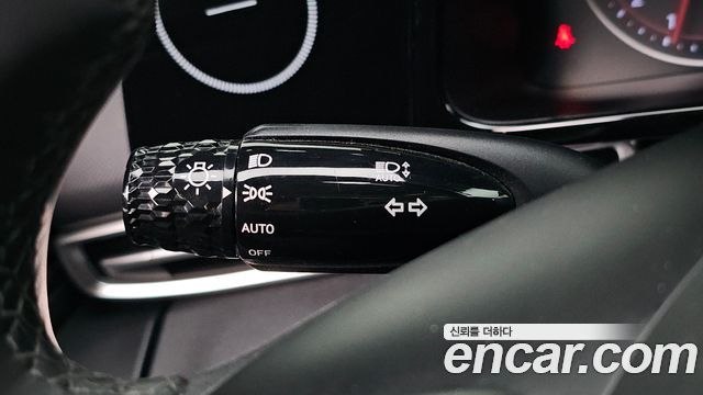 Hyundai AVANTE 2023 — photo 23