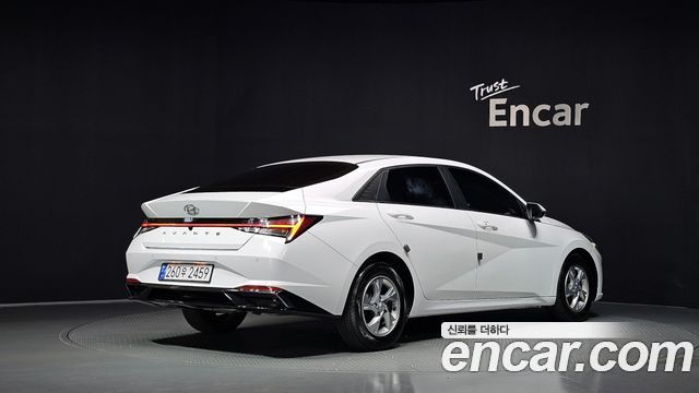 Hyundai AVANTE 2021 — photo 2