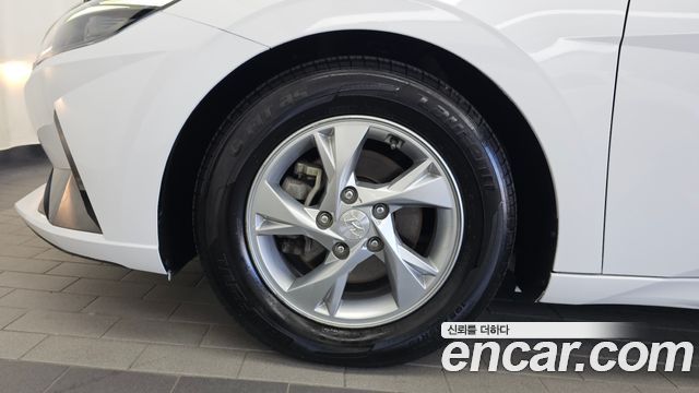 Hyundai AVANTE 2021 — photo 5