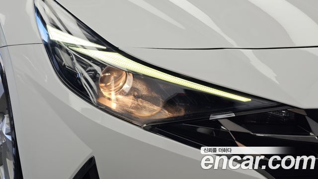 Hyundai AVANTE 2021 — photo 8