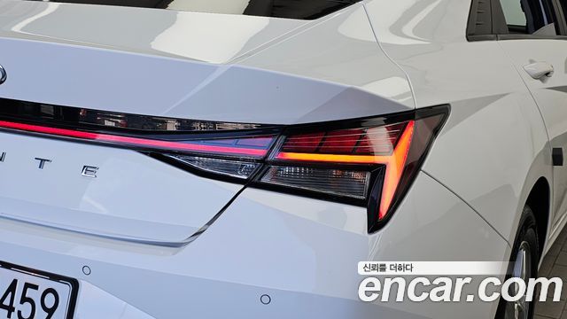 Hyundai AVANTE 2021 — photo 9