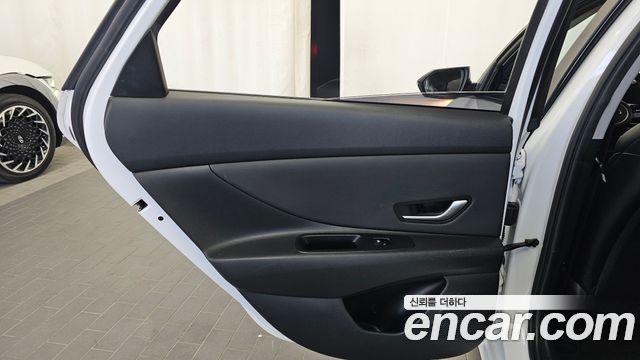 Hyundai AVANTE 2021 — photo 15
