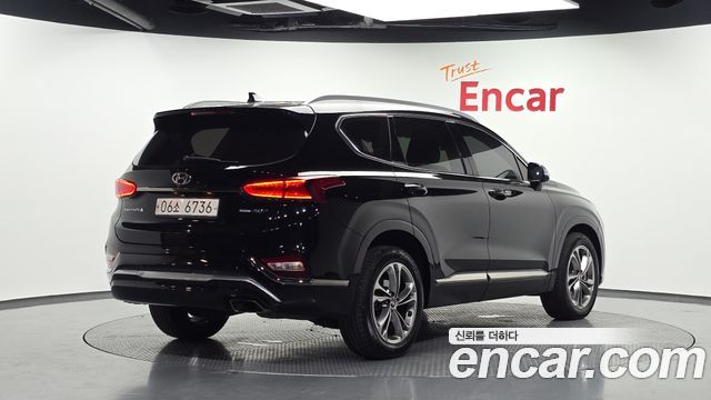 Hyundai Santafe 2019 — photo 2