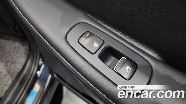 Hyundai Sonata 2022 — photo 25