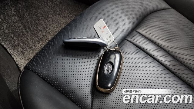 Hyundai Sonata 2022 — photo 29