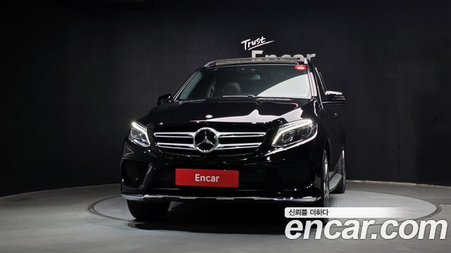 Mercedes-Benz GLE-Class 2017 — photo 3