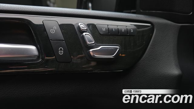 Mercedes-Benz GLE-Class 2017 — photo 28