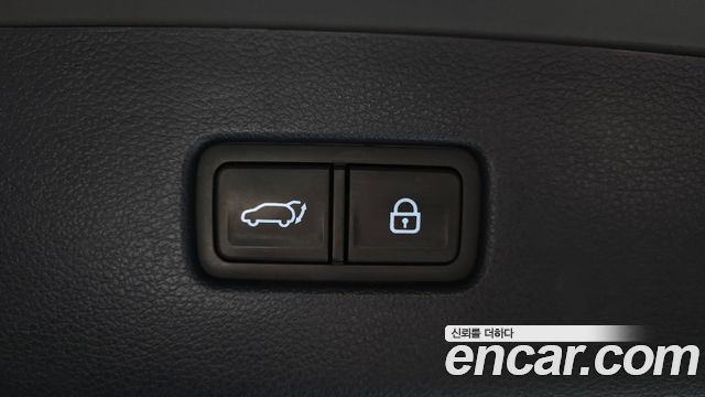Genesis GV80 2020 — photo 29