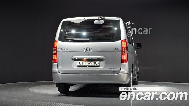 Hyundai Starex 2013 — photo 4