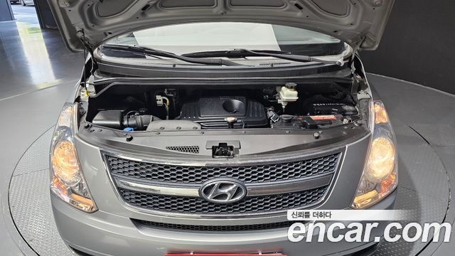 Hyundai Starex 2013 — photo 6
