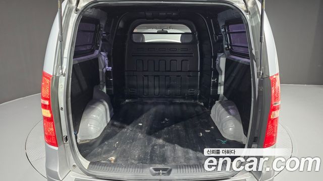 Hyundai Starex 2013 — photo 26