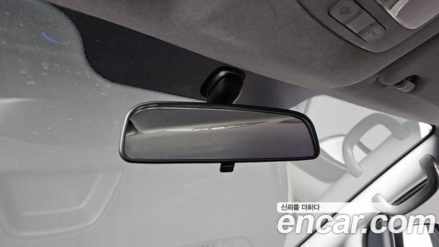 Hyundai Starex 2013 — photo 30