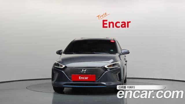 Hyundai Ioniq 2016 — photo 3