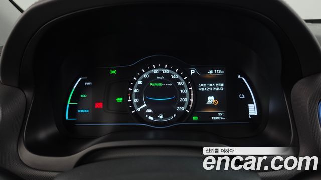 Hyundai Ioniq 2016 — photo 11