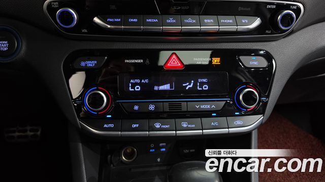 Hyundai Ioniq 2016 — photo 32