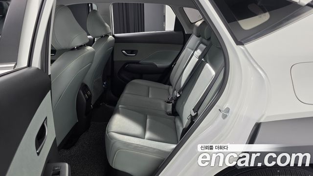 Hyundai Kona 2025 — photo 18