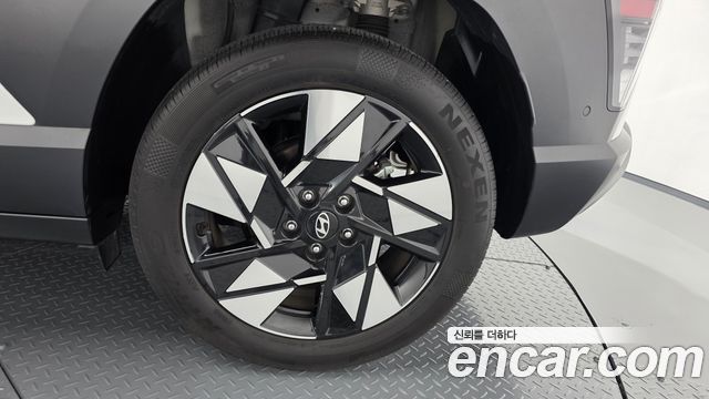 Hyundai Kona 2025 — photo 7