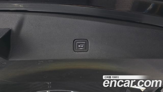 Cadillac XT6 2021 — photo 18