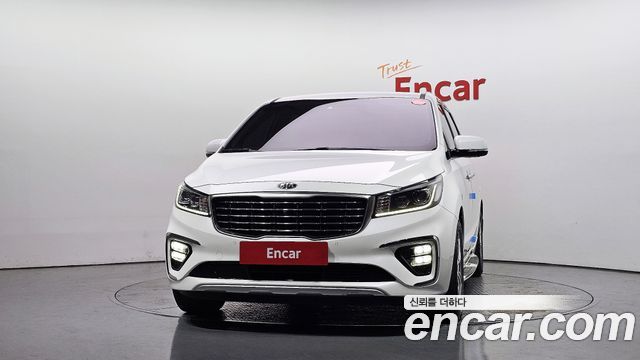 Kia Canival 2020 — photo 3