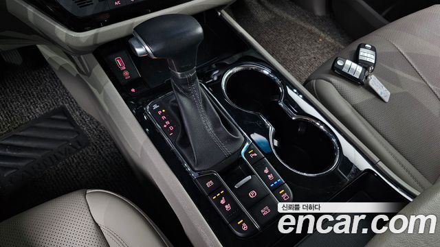 Kia Canival 2020 — photo 9