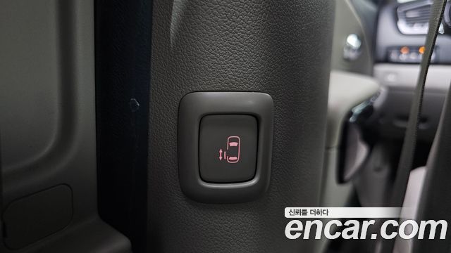 Kia Canival 2020 — photo 18