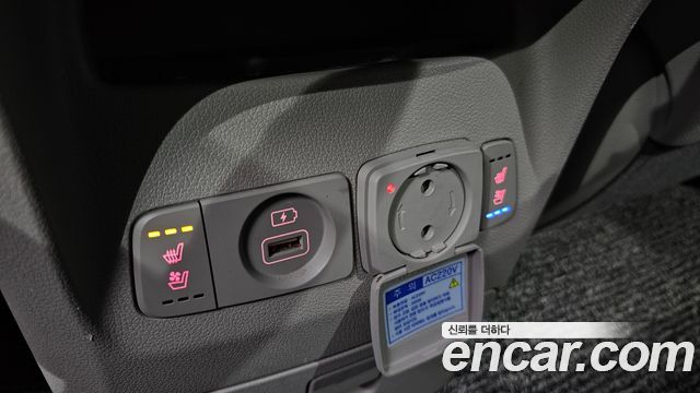 Kia Canival 2020 — photo 19