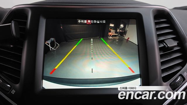 Jeep Cherokee 2019 — photo 20