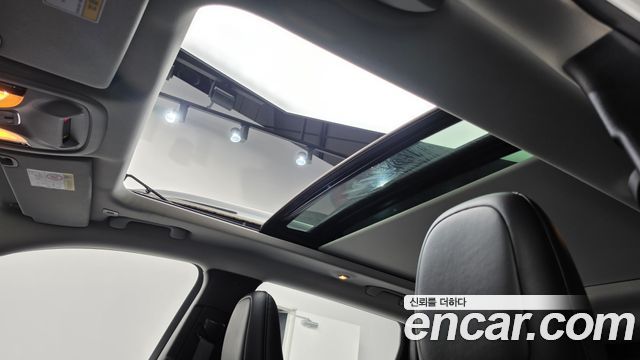 Jeep Cherokee 2019 — photo 22