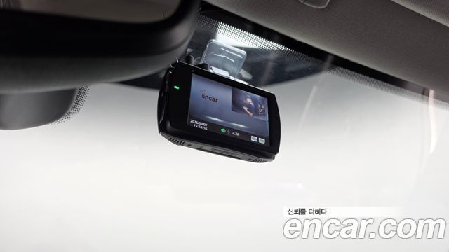 Jeep Cherokee 2019 — photo 23