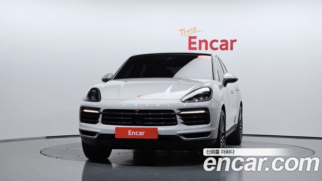 Porsche Cayenne 2022 — photo 3