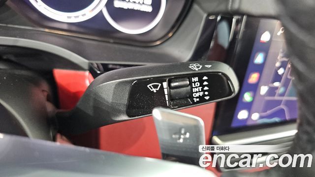 Porsche Cayenne 2022 — photo 28