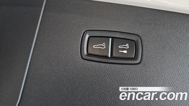 Porsche Cayenne 2022 — photo 34