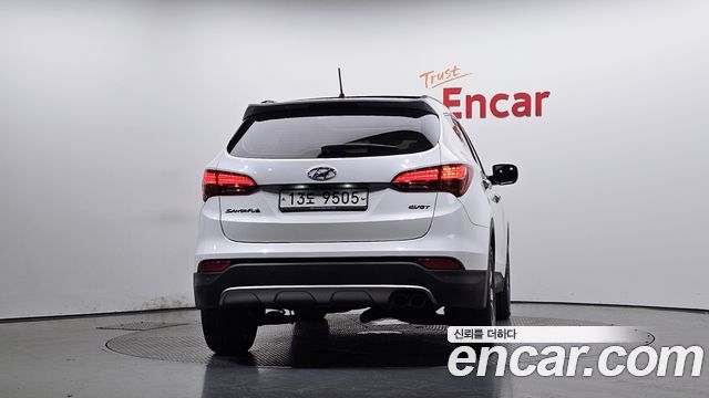 Hyundai Santafe 2014 — photo 4
