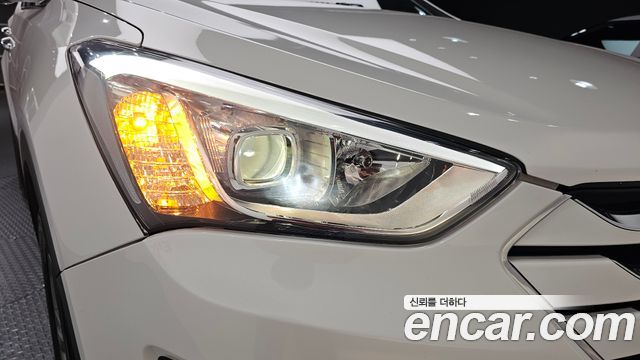 Hyundai Santafe 2014 — photo 8