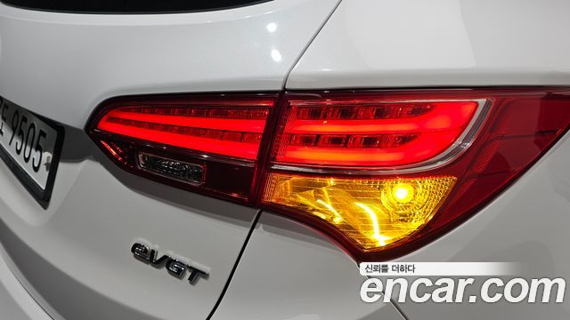 Hyundai Santafe 2014 — photo 9