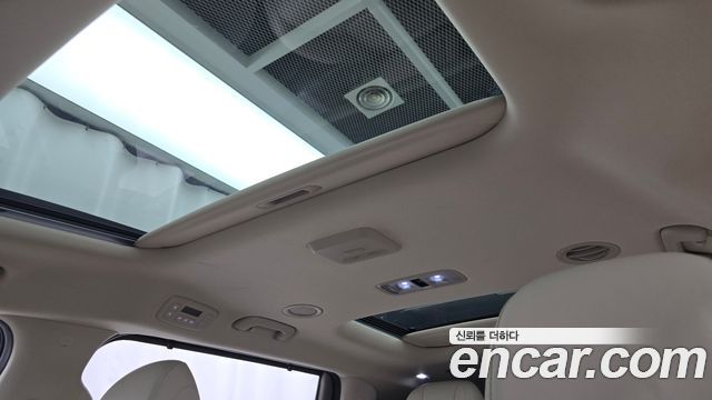 Kia Canival 2025 — photo 21