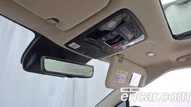 Kia Canival 2025 — photo 26