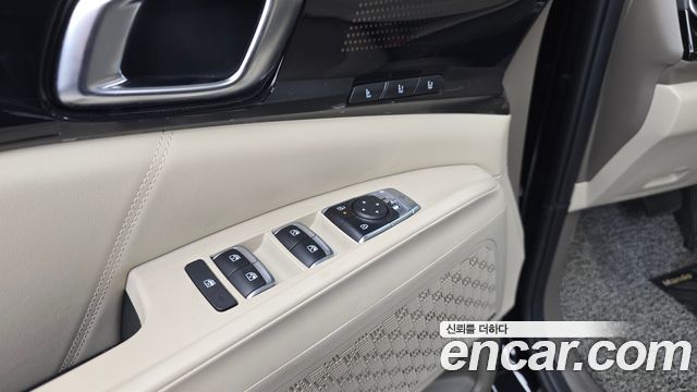 Kia Canival 2025 — photo 29