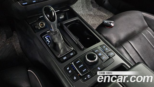 Hyundai Genesis 2016 — photo 12