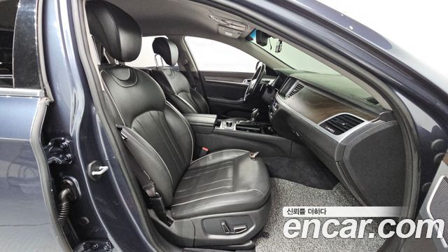 Hyundai Genesis 2016 — photo 18