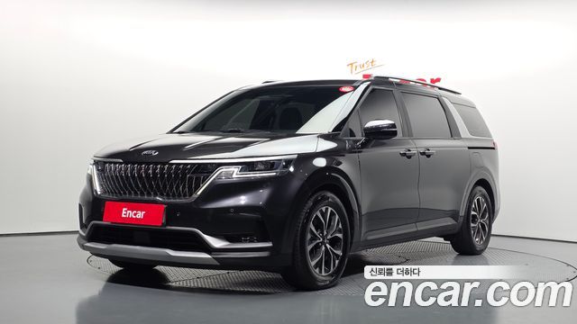 Kia Canival 2021 — photo 1