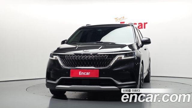 Kia Canival 2021 — photo 3