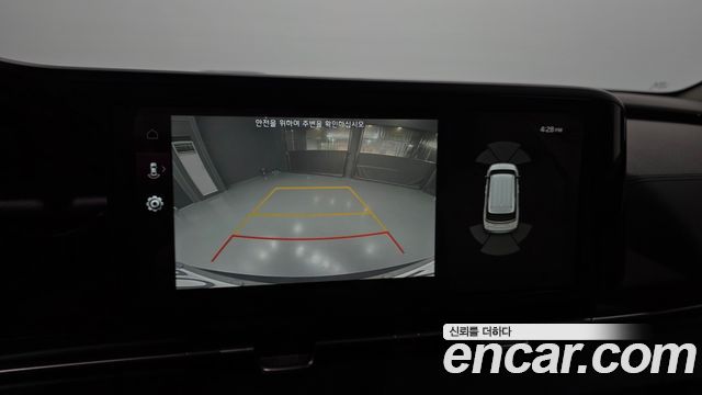 Kia Canival 2021 — photo 22