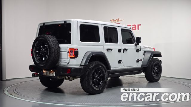 Jeep Wrangler 2022 — photo 2