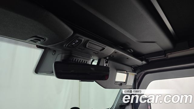 Jeep Wrangler 2022 — photo 24
