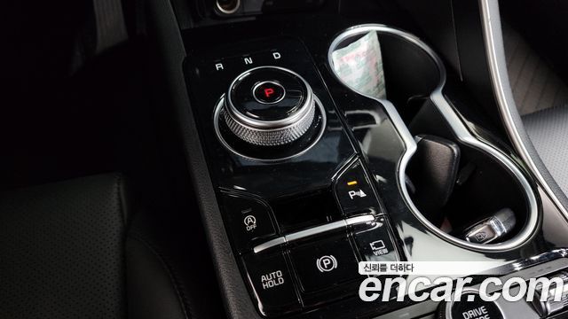 Kia K5 2022 — photo 12