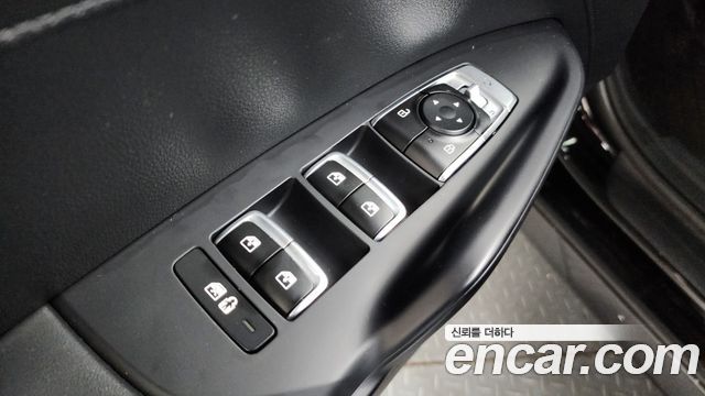 Kia K5 2022 — photo 30
