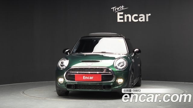 Mini Cooper 2019 — photo 3
